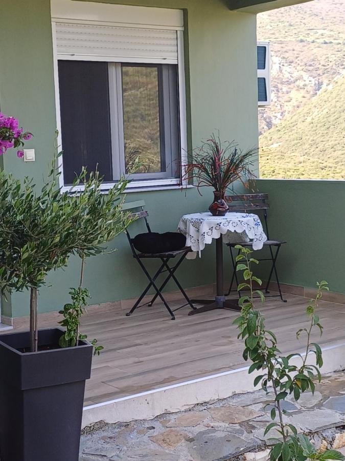 G.Tzanis Luxury Apartments Parga Extérieur photo